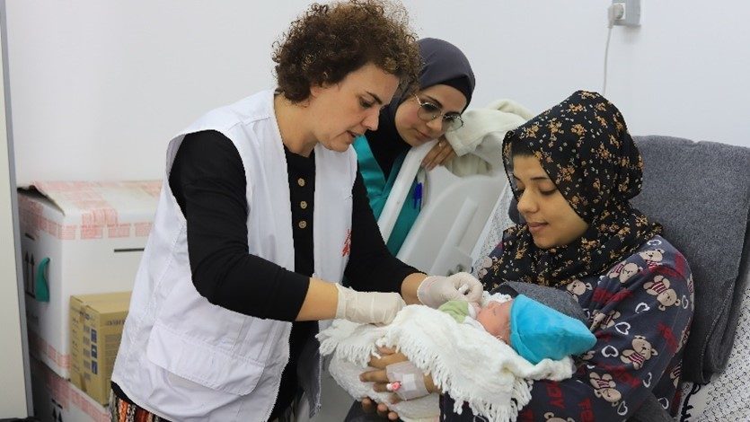 « Femmes et maternité en contexte humanitaire et de crise »